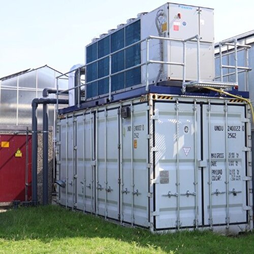 Warmtepomp installatie voor verwarmen en koelen van de kas | Inca orchids